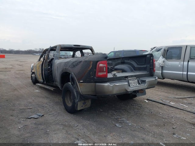 44381601 :رقم المزاد ، 3C63RRJL5KG591979 vin ، 2019 Ram 3500 Laramie  4x4 8' Box مزاد بيع