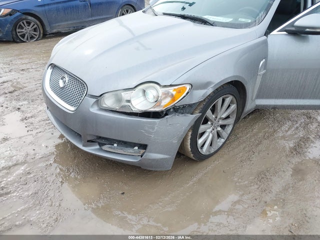 2011 JAGUAR XF SAJWA0GB5BLR88457 Photo 5