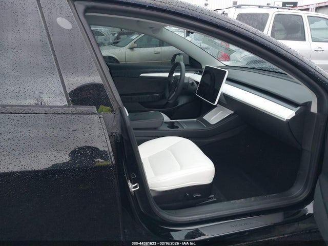 2022 TESLA MODEL 3 5YJ3E1EC8NF239411 Photo 4