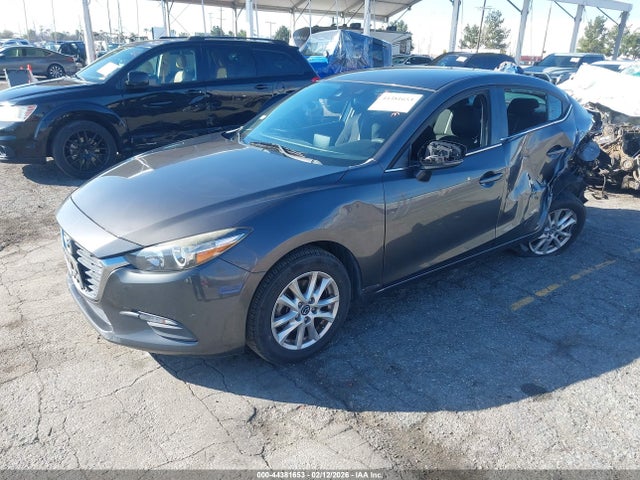 3MZBN1U77JM159648 Mazda Mazda3 Sport