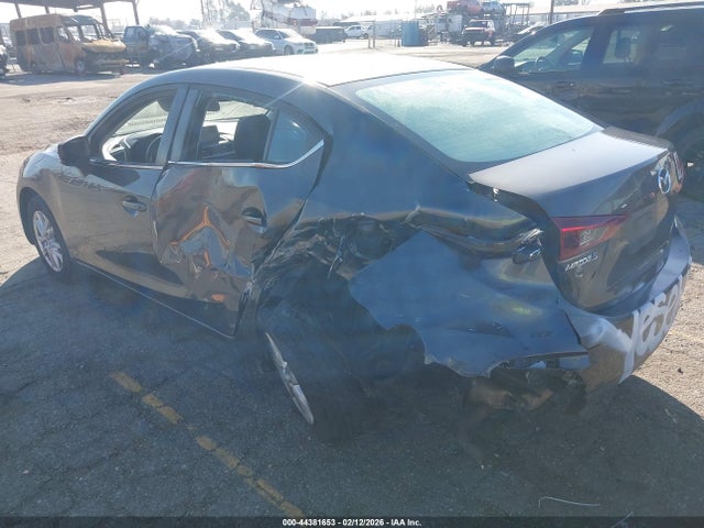 3MZBN1U77JM159648 Mazda Mazda3 Sport