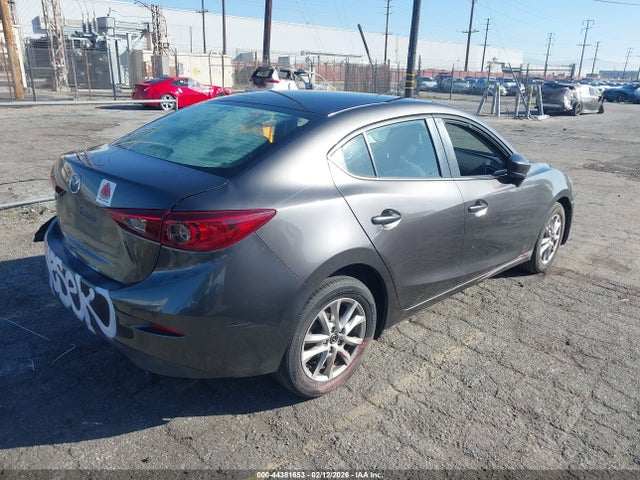 3MZBN1U77JM159648 Mazda Mazda3 Sport