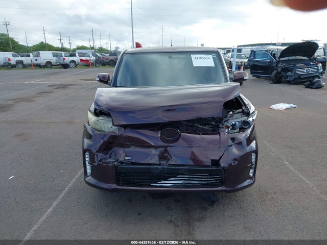 Scion Xb 686 Parklan Edition 2015 JTLZE4FE7FJ078480 Image 6