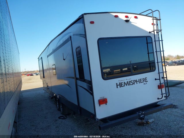 Forest River Hemisphere 2019 4X4FSBK20KV005746 Image 3