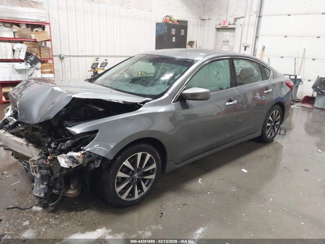 Nissan Altima 2.5 Sv 2017 1N4AL3AP2HC164374 Image 2