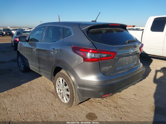 JN1BJ1AV6MW568183 Nissan Rogue Sport S Fwd Xtronic Cvt