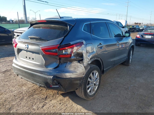 JN1BJ1AV6MW568183 Nissan Rogue Sport S Fwd Xtronic Cvt