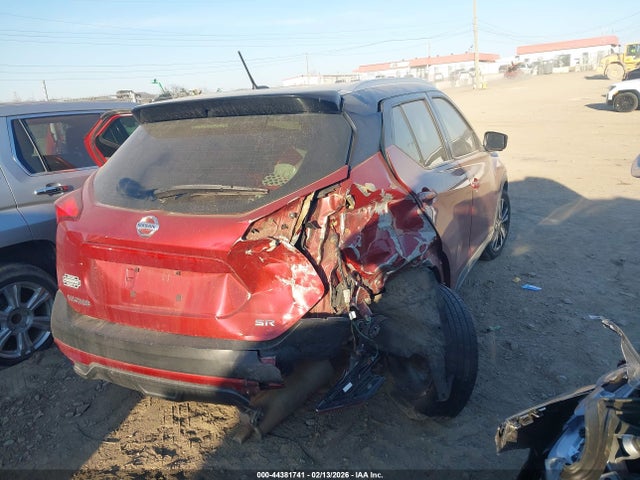 3N1CP5CU8JL530910 Nissan KICKS SR