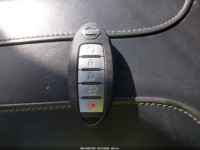 JN8AT2MV1KW394013 Nissan ROGUE SV