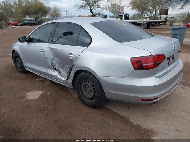 3VW267AJ4GM280615 Volkswagen Jetta 1.4t S