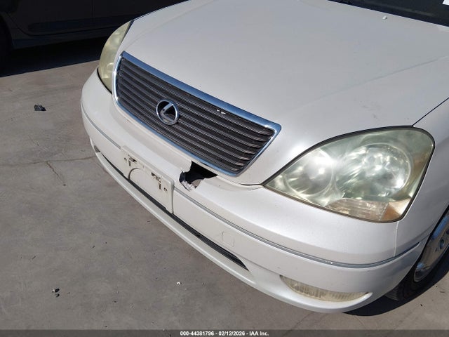 2002 LEXUS LS 430 JTHBN30F220086722 Photo 5