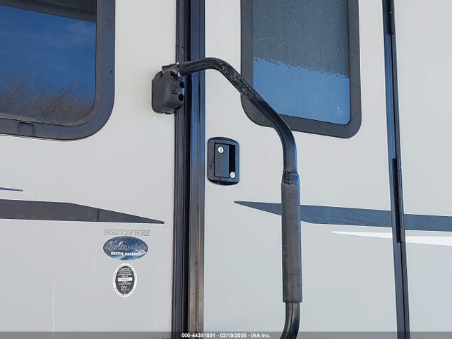 4YDF2722XK3104733 Keystone Hideout Sg272fwre