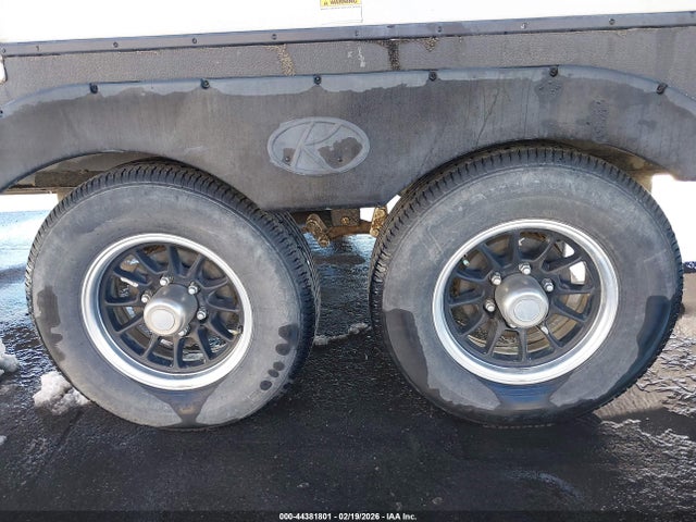 4YDF2722XK3104733 Keystone Hideout Sg272fwre