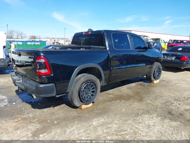 2020 RAM 1500 1C6SRFLT7LN153545 Photo 3