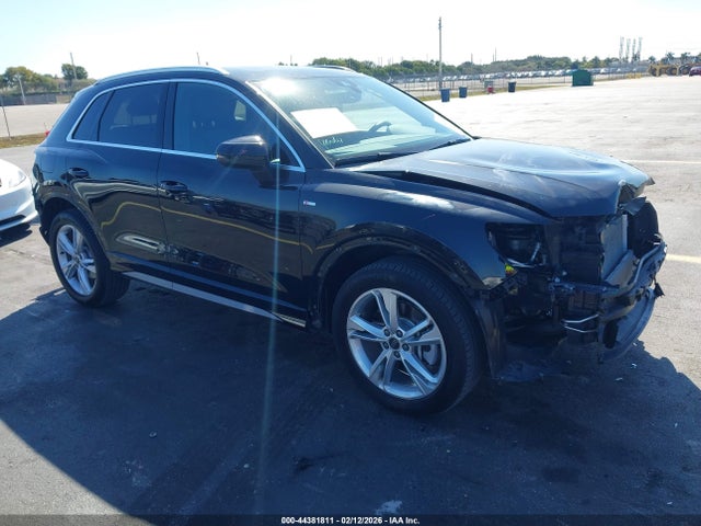 2024 AUDI Q3 WA1DECF39R1130463 Photo 0