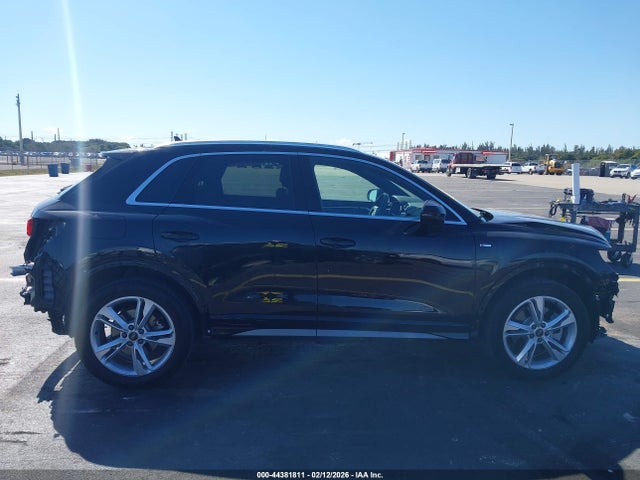 Продаж на аукціоні авто 2024 Audi Q3 Premium 45 Tfsi S Line Quattro Tiptronic, vin: WA1DECF39R1130463, номер лоту: 44381811