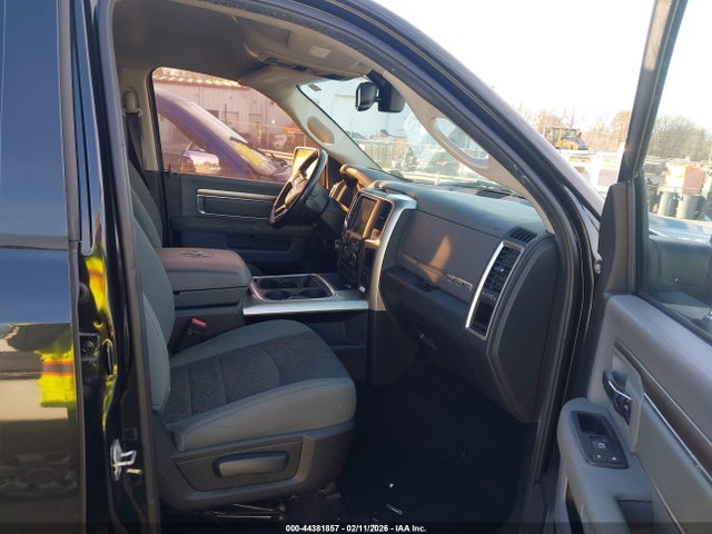 44381857 :رقم المزاد ، 1C6RR7LG1GS410083 vin ، 2016 Ram 1500 Big Horn مزاد بيع