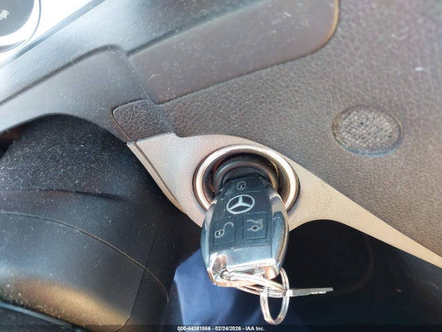 2008 Mercedes-benz C 300 Luxury/sport მანქანა იყიდება აუქციონზე, vin: WDDGF54X48F132663, აუქციონის ნომერი: 44381866