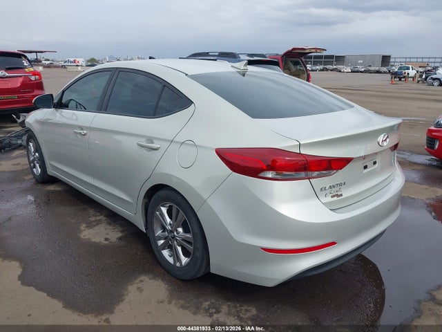 KMHD84LFXHU358725 Hyundai Elantra Value Edition