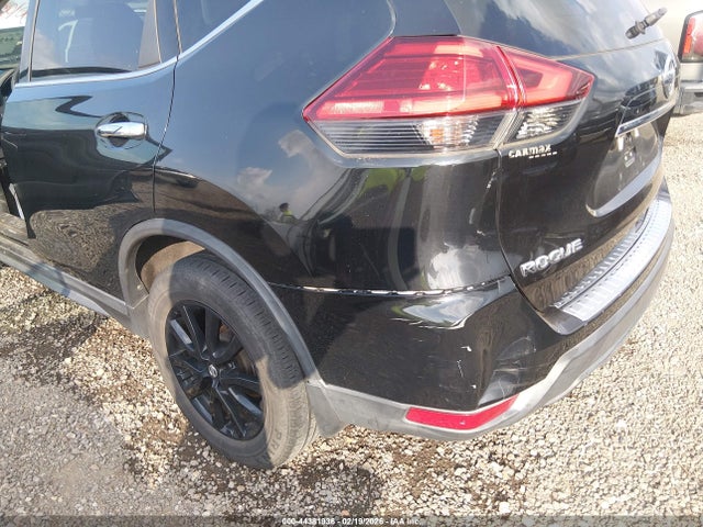 2017 Nissan Rogue Sv მანქანა იყიდება აუქციონზე, vin: 5N1AT2MT8HC830839, აუქციონის ნომერი: 44381936