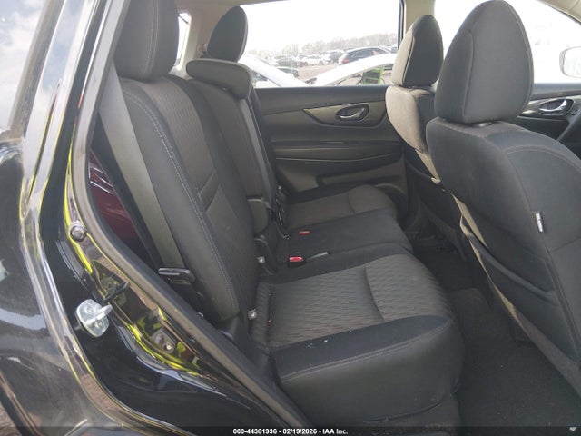 2017 Nissan Rogue Sv მანქანა იყიდება აუქციონზე, vin: 5N1AT2MT8HC830839, აუქციონის ნომერი: 44381936