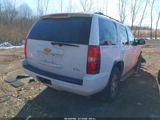 2013 CHEVROLET TAHOE 1GNSKBE06DR320083 Photo 3