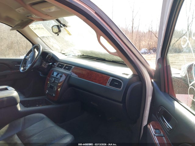 2013 CHEVROLET TAHOE 1GNSKBE06DR320083 Photo 4