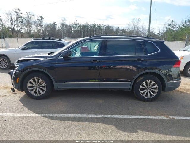 3VV3B7AX0JM022480 Volkswagen Tiguan 2.0t Se/2.0t Sel