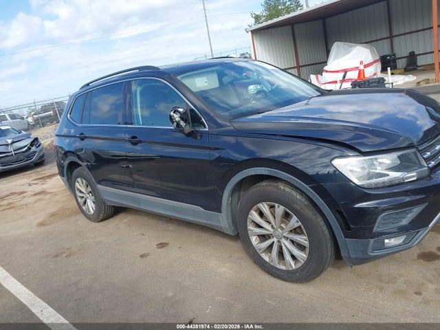 3VV3B7AX0JM022480 Volkswagen Tiguan 2.0t Se/2.0t Sel