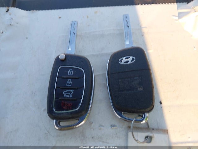 5XYZT3LB0HG409635 Hyundai Santa Fe Sport 2.4l