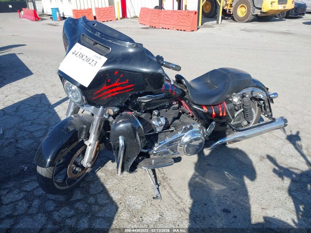 44382023 :رقم المزاد ، 1HD1KBC21NB642390 vin ، 2022 Harley-davidson Flhx مزاد بيع