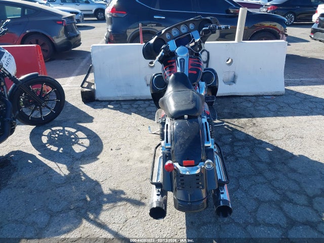 44382023 :رقم المزاد ، 1HD1KBC21NB642390 vin ، 2022 Harley-davidson Flhx مزاد بيع