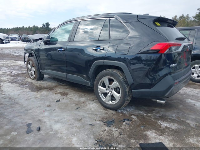 2021 TOYOTA RAV4 HYBRID 2T3D6RFV3MW014581 Photo 2