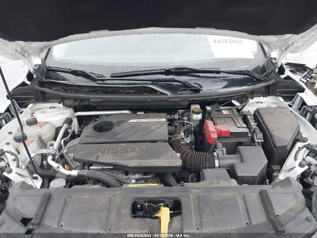 JN8BT3BA9PW427518 Nissan Rogue Sv Fwd