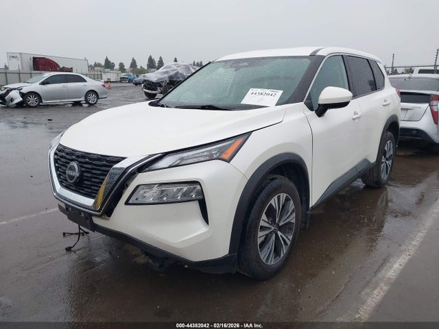 JN8BT3BA9PW427518 Nissan Rogue Sv Fwd