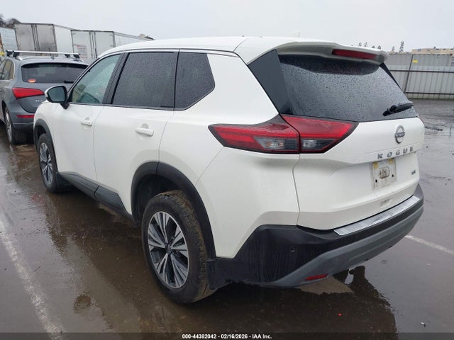 JN8BT3BA9PW427518 Nissan Rogue Sv Fwd
