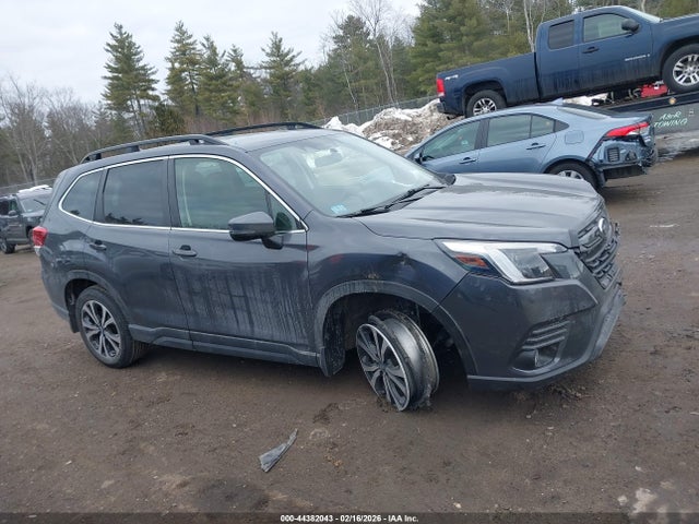 Subaru Forester Limited 2023 JF2SKAPC9PH549007 Image 14