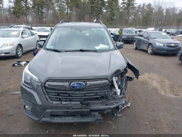 Subaru Forester Limited 2023 JF2SKAPC9PH549007 Image 18