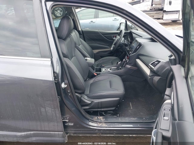 Subaru Forester Limited 2023 JF2SKAPC9PH549007 Image 5