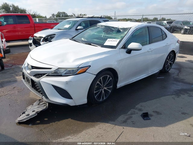 4T1B11HK5KU215169 Toyota CAMRY SE