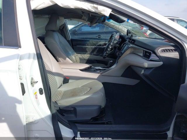 4T1B11HK5KU215169 Toyota CAMRY SE