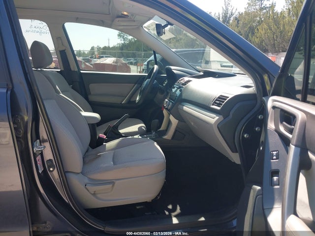 Subaru Forester 2.5i Premium 2016 JF2SJADC9GH486126 Image 5