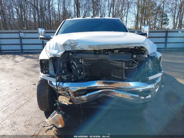 44382065 :رقم المزاد ، 3D73Y4CL0BG532159 vin ، 2011 Ram Ram 3500 Laramie مزاد بيع