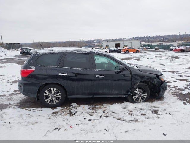 5N1DR2MMXHC910700 Nissan Pathfinder S