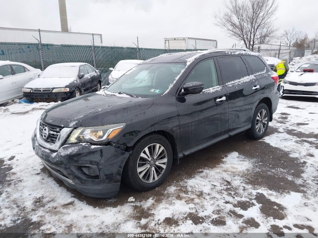 5N1DR2MMXHC910700 Nissan Pathfinder S