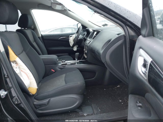 5N1DR2MMXHC910700 Nissan Pathfinder S
