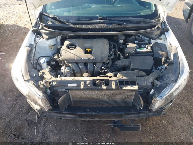 KIA FORTE S 2017 3KPFL4A70HE118167 Image 10