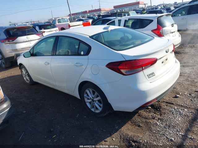 KIA FORTE S 2017 3KPFL4A70HE118167 Image 14