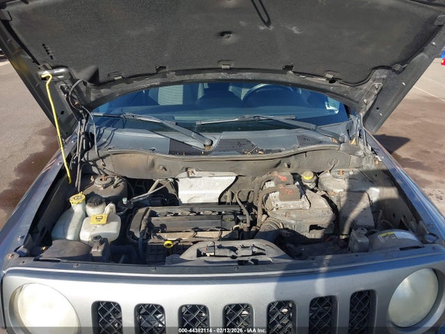 1C4NJPFA0ED633576 Jeep Patriot Latitude