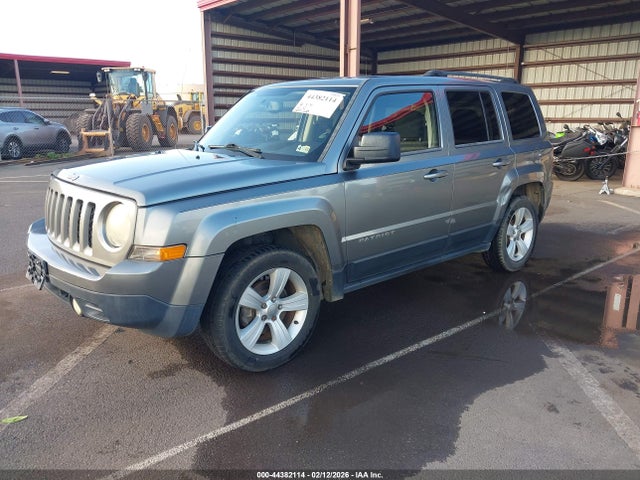 1C4NJPFA0ED633576 Jeep Patriot Latitude